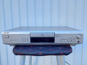 Sony CDP-XE500 CD Player