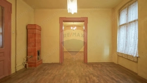 Clădire pt clinică stomatologică 10 camere, S + P + E, teren 282 mp - imagine 4