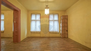 Clădire pt clinică stomatologică 10 camere, S + P + E, teren 282 mp - imagine 16