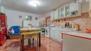 Proprietate 691 mp + anexe, ideal renovare – Dumbrăvița, BV