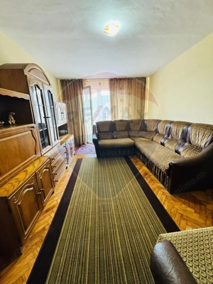 Apartament cu 3 camere de vânzare în zona Central - imagine 4