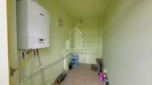 Casa individuala cu 3 camere,2 bai si garaj,Dumbravita langa Padure - imagine 10