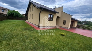 Casa individuala cu 3 camere,2 bai si garaj,Dumbravita langa Padure - imagine 19