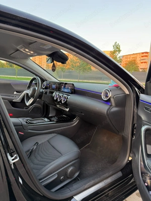 Vand Mercedes-Benz A180 Mild-Hybrid 2024 - imagine 10