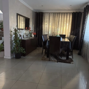 Casă de vânzare - imagine 3