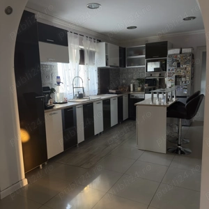 Casă de vânzare - imagine 5