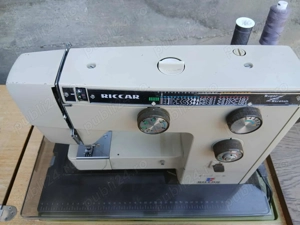 Mașină electrică de cusut nemteasca perfect funcțională  - imagine 4