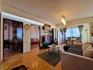 Apartament 3 camere, 67 mp, etaj intermediar, str. Nasaud