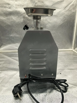 Masina de tocat carne profesionala 750W 599 lei - imagine 4