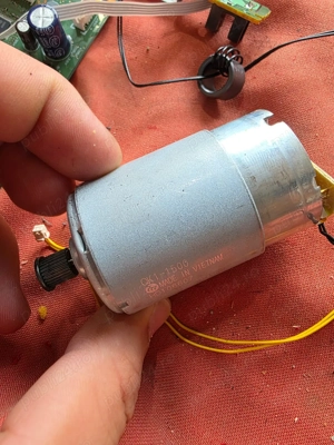 motor qk1-1500 de pe imprimanta Canon MG5750