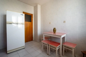 Apartament in bloc bun - imagine 16