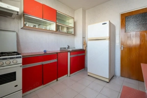 Apartament in bloc bun - imagine 15