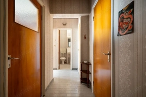 Apartament in bloc bun - imagine 18