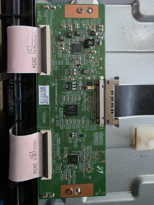 panel display ves400unds-02-b + tcon 13y-s60tvamb4c2lv0.0 de pe tv Philips 40pfl3008h 