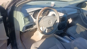 Dezmembrez mercedes  - imagine 2