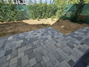 SAD la parter. Apartament cu 3 camere la Etaj si Mansarda! - imagine 2 SAD la parter. Apartament cu 3 camere la Etaj si Mansarda! - imagine 2