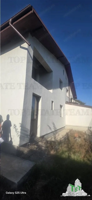Vila duplex 4 camere 100mp, la rosu, cu toate utilitatile, 253mp teren, in Domnesti, la 5 minute de  - imagine 4