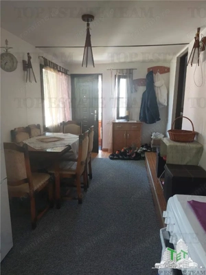 Casa individuala superba 3 camere, pivnita 24mp si teren generos 550mp in Comarnic pe Valea Prahovei - imagine 12