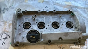 Capac culbutori Skoda Octavia 1 1.8T Vând capac culbutori original pentru motorul 1.8 Turbo 20V 