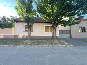 Casă de vânzare în Ronat – comision 0%