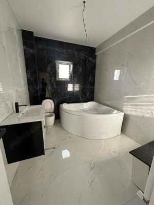 Apartament, 3 camere, bloc nou, 80000 mii fox. - imagine 3 Apartament, 3 camere, bloc nou, 80000 mii fox. - imagine 3