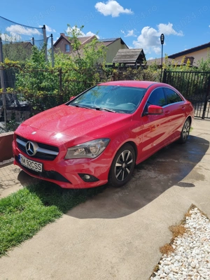 Vând Mercedes Cla 180