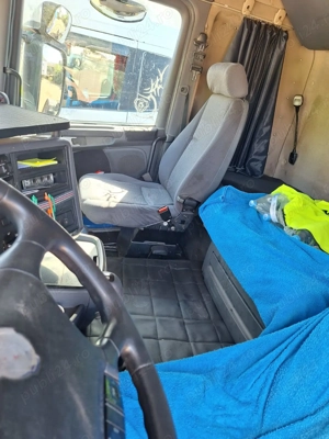 Vand  bena cereale atm 2000 si 2 prelate krone an 1999 si schimtz an 2008 - imagine 3