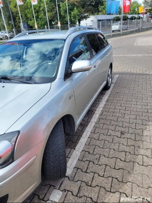 Toyota Avensis - imagine 3