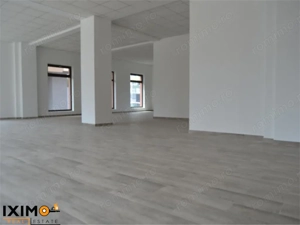 Spatiu Zona Narcisa Republicii - imagine 5