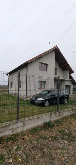 Vand Vila (Casa) la 15 km de Timisoara Sanmihaiul German - imagine 2 Vand Vila (Casa) la 15 km de Timisoara Sanmihaiul German - imagine 2