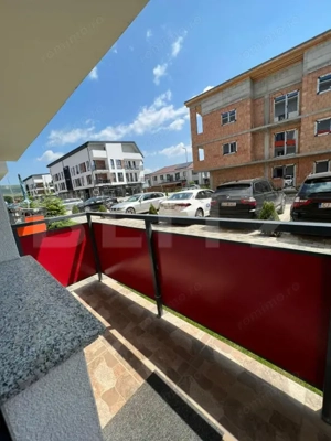 Apartament 2 camere, decomandat, 50 mp, parcare, zona Terra  - imagine 11