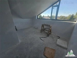 Vila lux 4 camere+mansarda 52mp in Chiajna - imagine 14