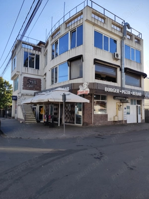 Vând spațiu comercial multifuncțional