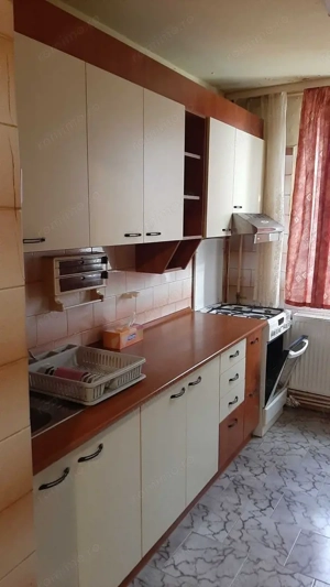 Apartament 3 Camere Decomandat Aparatorii Patriei - imagine 3