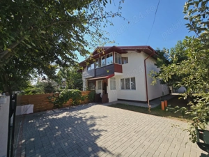 Vila tip duplex - 3 camere - semimobilat- 270mp teren - pod - cartierul nou