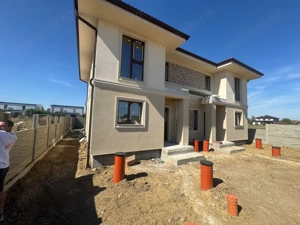 Duplex Superb în Moșnița Nouă, lângă M.City LOCAȚIE EXCELENTĂ! Comision 0% - imagine 2