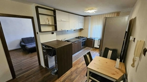 3 camere decomandat. Amenajat. Disponibil imediat - imagine 2 3 camere decomandat. Amenajat. Disponibil imediat - imagine 2