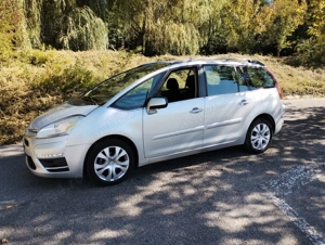 Masina de familie Citroen C4 Grand Picasso 7 locuri - imagine 2