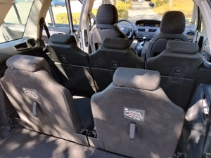 Masina de familie Citroen C4 Grand Picasso 7 locuri - imagine 7