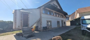 Vand vila Pitesti, langa Targul saptamanal, dupa sensul giratoriu