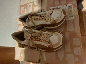 Vând adidasi mărimea 38 - imagine 2