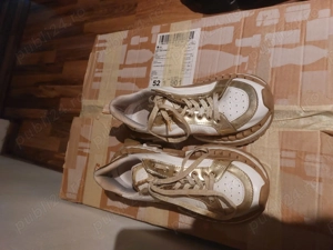 Vând adidasi mărimea 38 - imagine 3