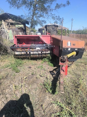 Vand presa se balotat international 553 - imagine 2