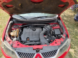 Mitsubishi outlander  - imagine 9