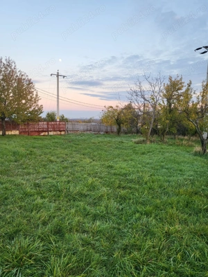 Vand parcele teren intravilan,Mosoaia, strada principala, 7 km Pitesti - imagine 4