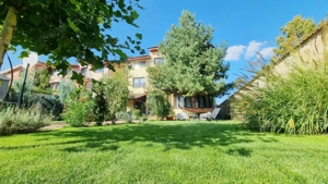 Casa spatioasa la cheie la intrarea in Ciorogarla