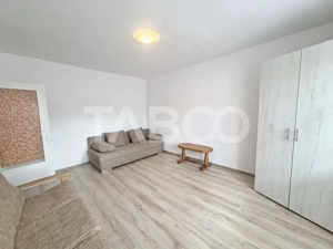 Apartament de vanzare 3 camere decomandat Mihai Viteazul bloc cu lift