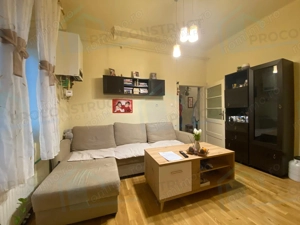 Apartament spatios, 4 camere, 2 bai, 2 intrari, zona centrala Timisoa