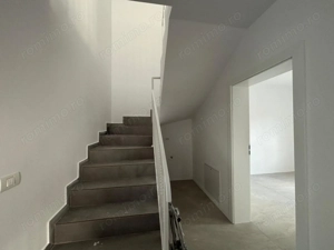 Duplex modern in comuna Sanandrei - imagine 10