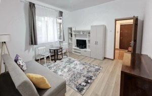 Suprafata Generoasa Si Acces Facil